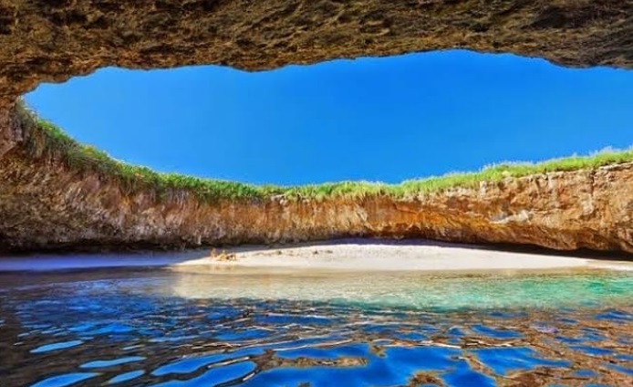 Historia de las Islas Marietas